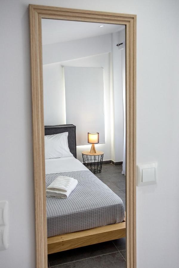 Joy C Deluxe Villa Nea Iraklitsa Exteriör bild